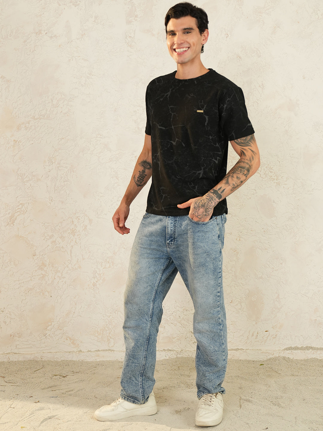 Men Printed Round Neck T-shirt Black - Reprise
