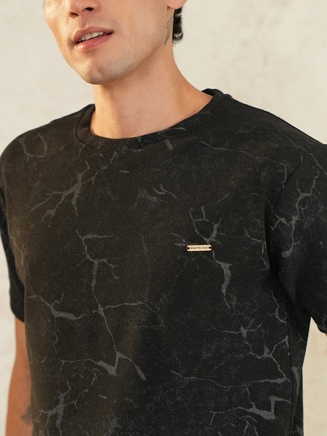 Men Printed Round Neck T-shirt Black - Reprise