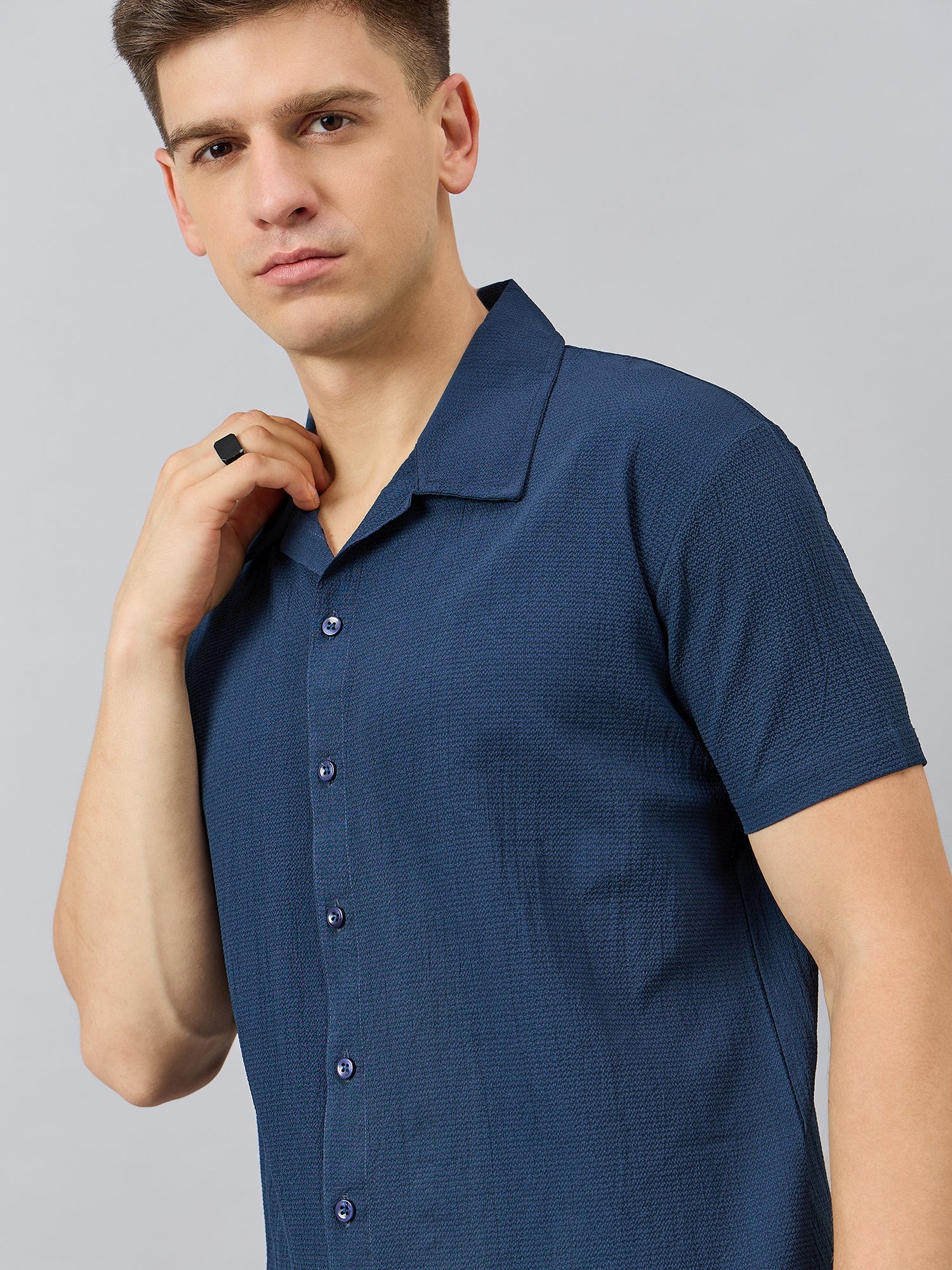 Regular Fit Spread Collar Shirt - Reprise