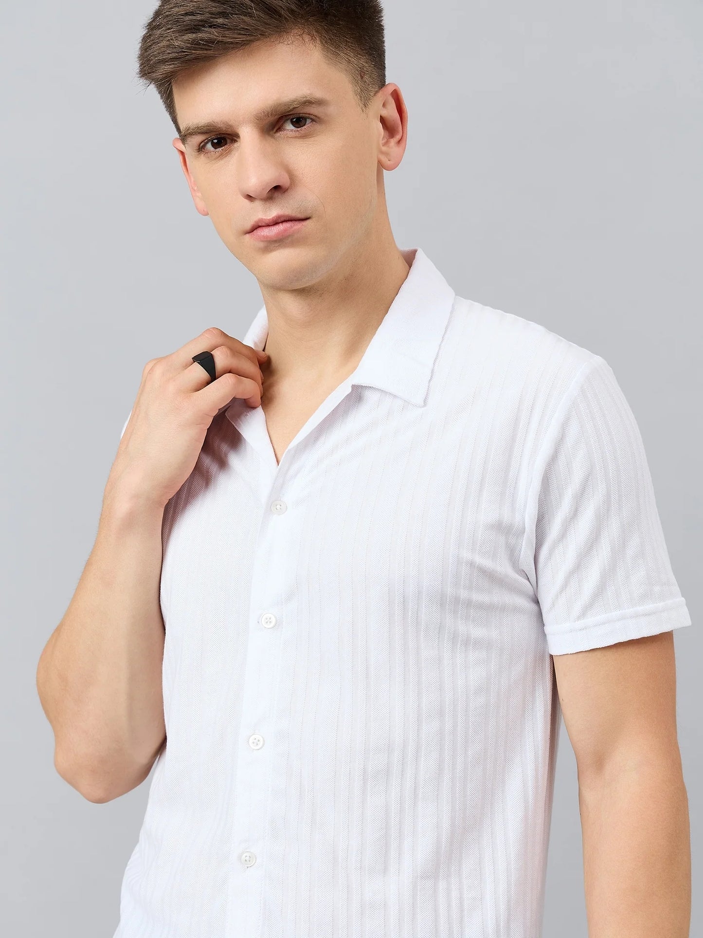 Men Regular Fit Textured Spread Collar Shirt White