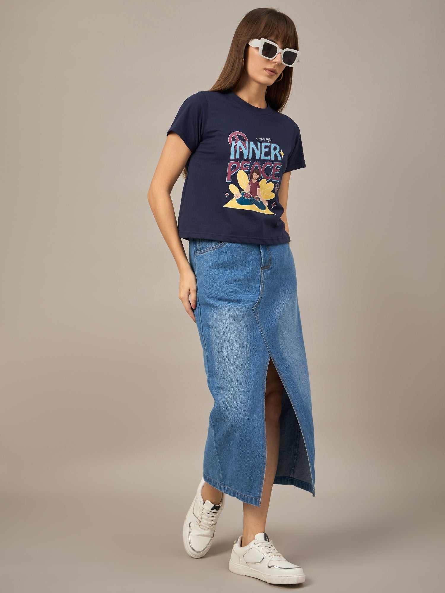 WOMEN PRINTED REGULAR FIT TSHIRT - Reprise